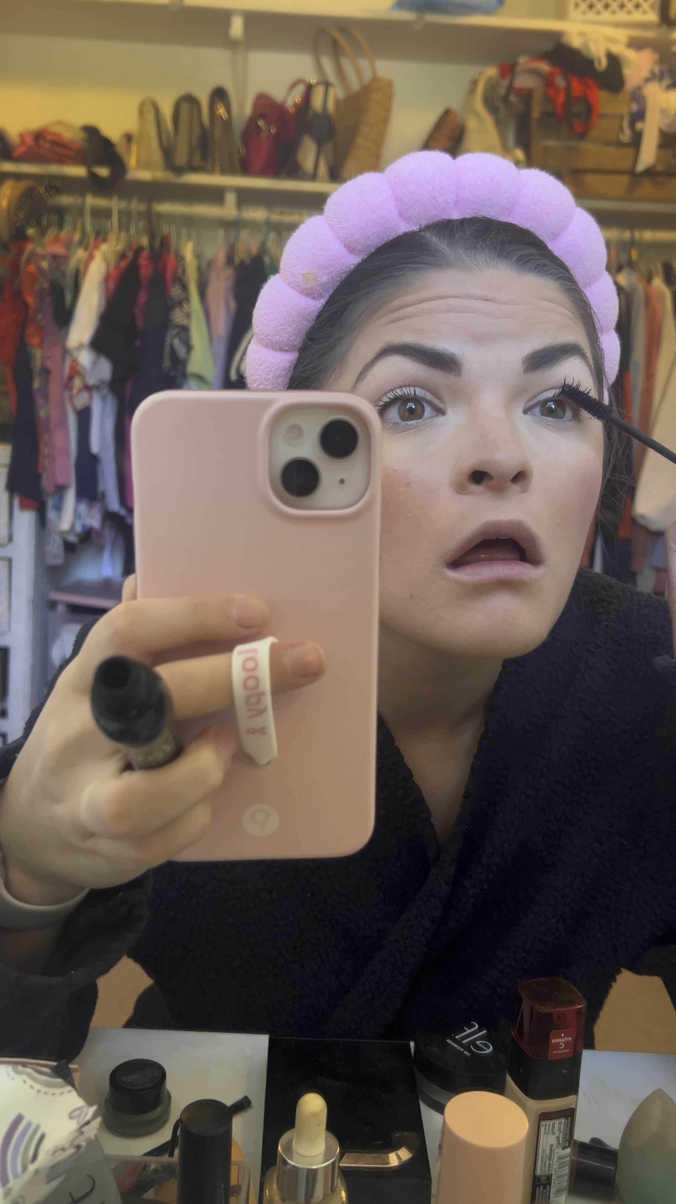 My newest obsession - essence mascara! 


#LTKFindsUnder50 #LTKBeauty