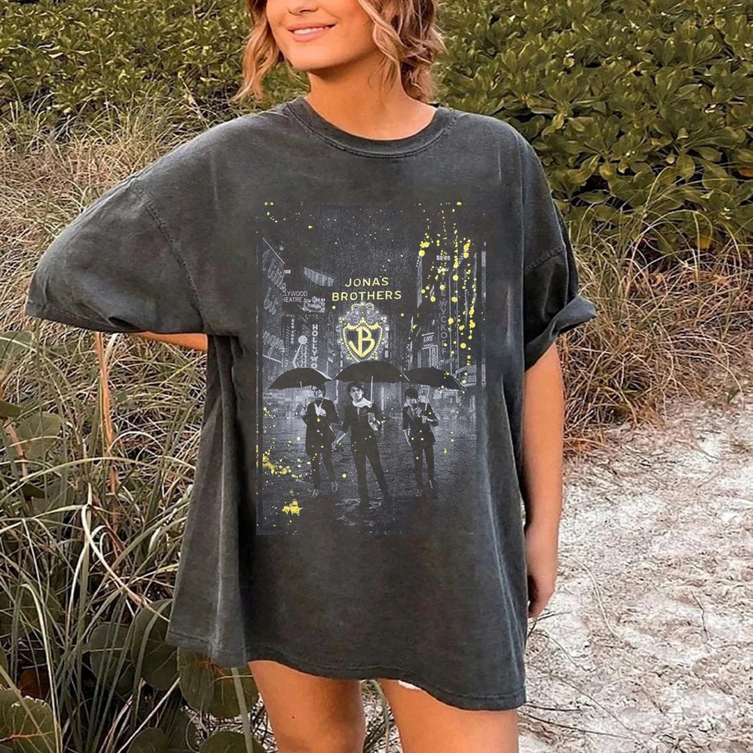 Jonas Brothers Vintage T-Shirt, Jonas Five Albums One Night Tour Shirt, Jonas Brothers 2023 Tour ... | Etsy (US)