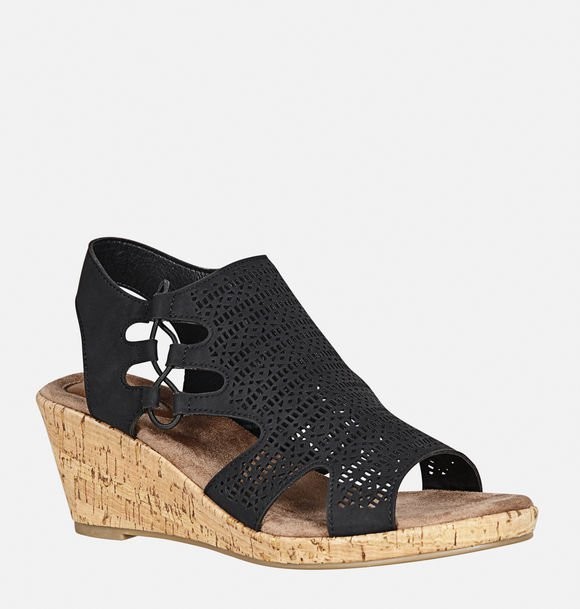 Plus size fashion clothing including tops, pants, dresses, coats, suits, boots and more| Avenue | Avenue