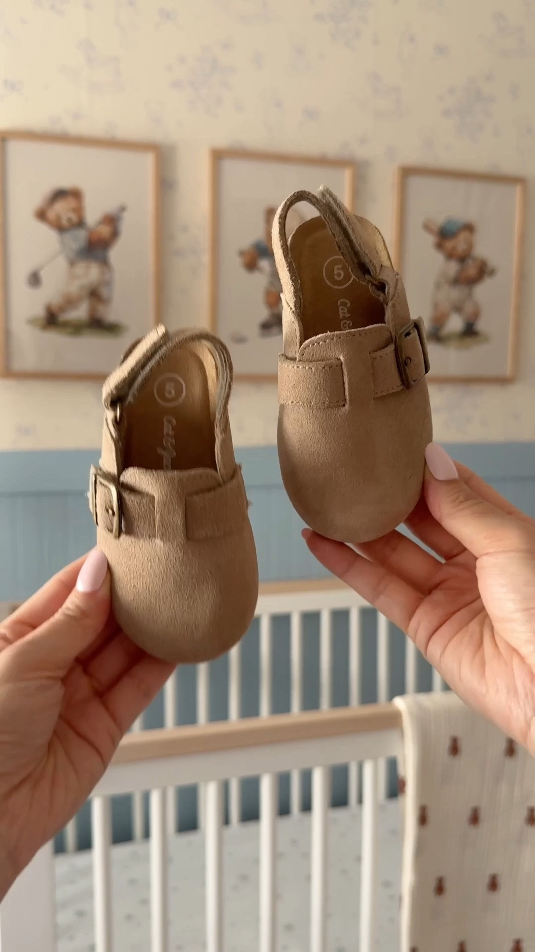 Cutest toddler fall clogs from target