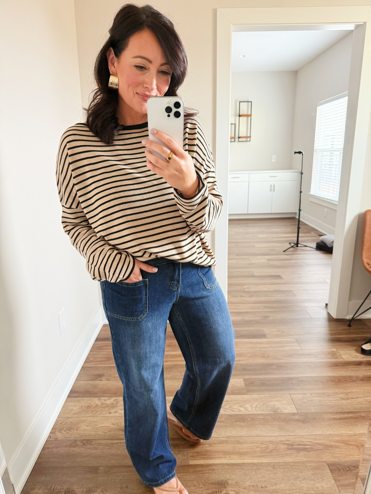 AMAZON FINDS 
• medium sweater 
• medium pants 


#LTKOver40 #LTKgrwm #LTKMidsize