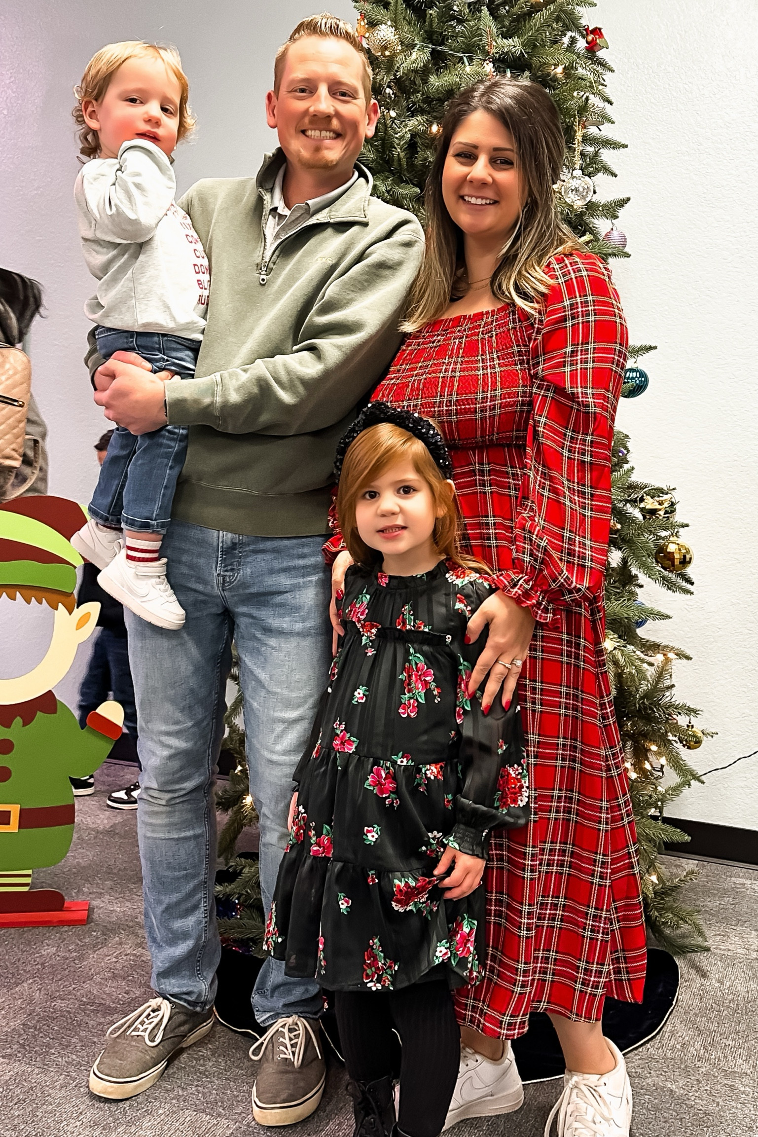 Christmas Plaid Dress / Holiday Dress / Tartan Dress / Kids Holiday Dresss

#LTKSeasonal #LTKHoliday #LTKFamily