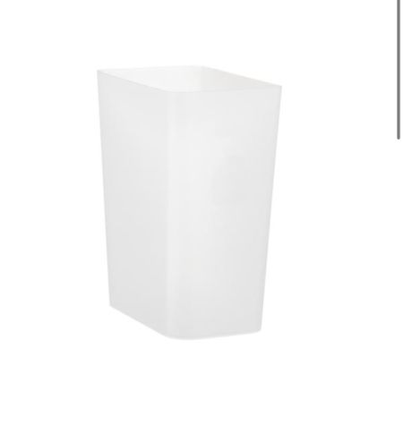 Narrow trashcan perfect for the bathroom

#LTKhome