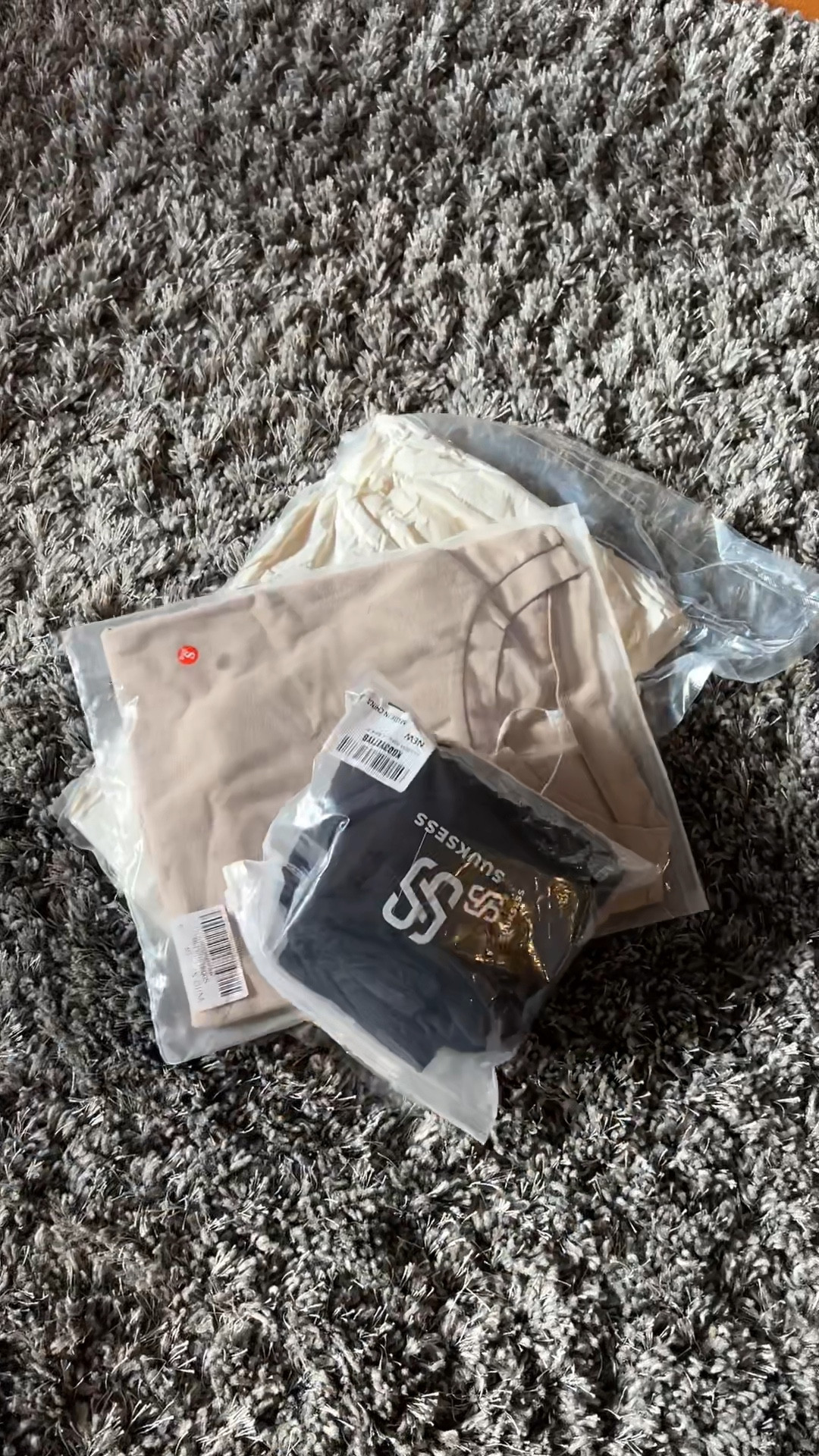 AMAZON basics 🙌🏼🙌🏼

Can’t wait to try these goodies on!! Run to the links because they are ALL on sale right now!! 💯❣️

#LTKfindsunder50 #LTKVideo #LTKSpringSale