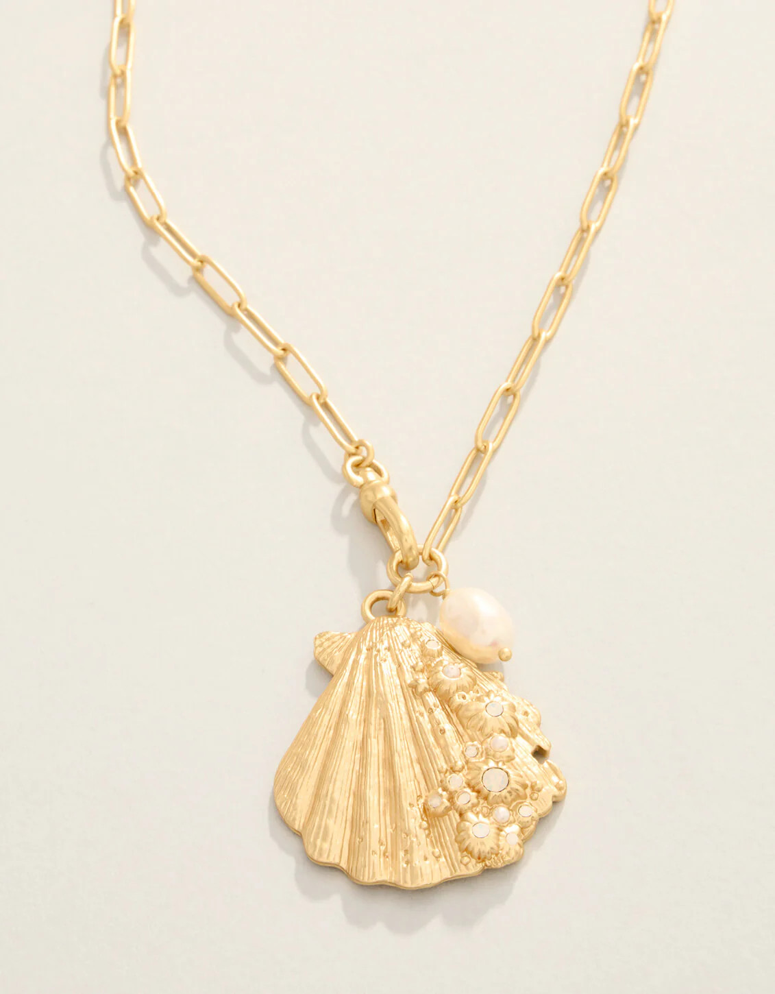 Scallop Shell Necklace 18" White Opal | Spartina 449