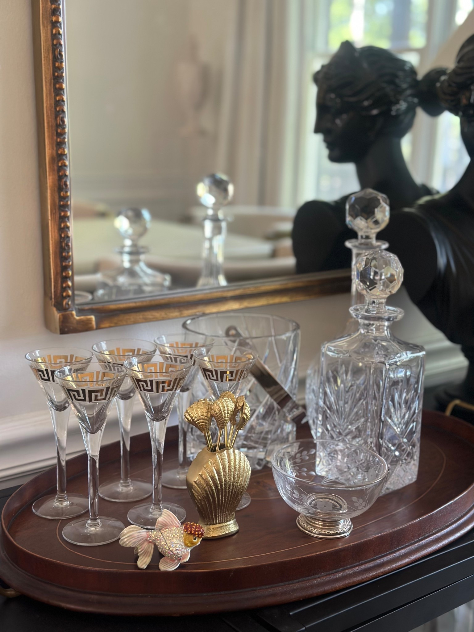 Always mixing new with old. 💫
Cute little drink tray details in my dining room 
Bar accessories 

#LTKHome