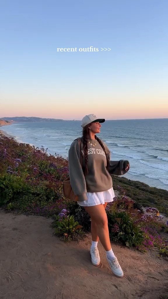 recent outfits (linked everything I could!)

#LTKSeasonal #LTKVideo #LTKMidsize