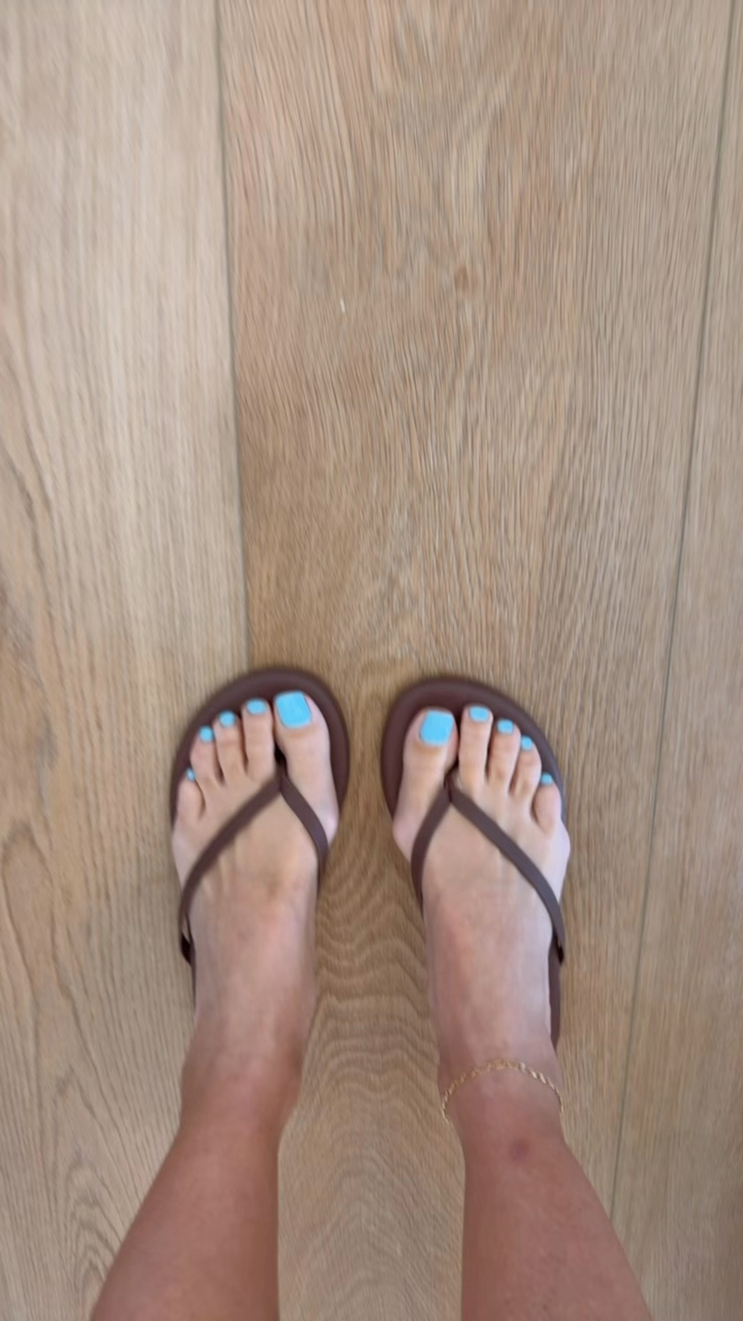 New sandals for spring and summer
Size 9 