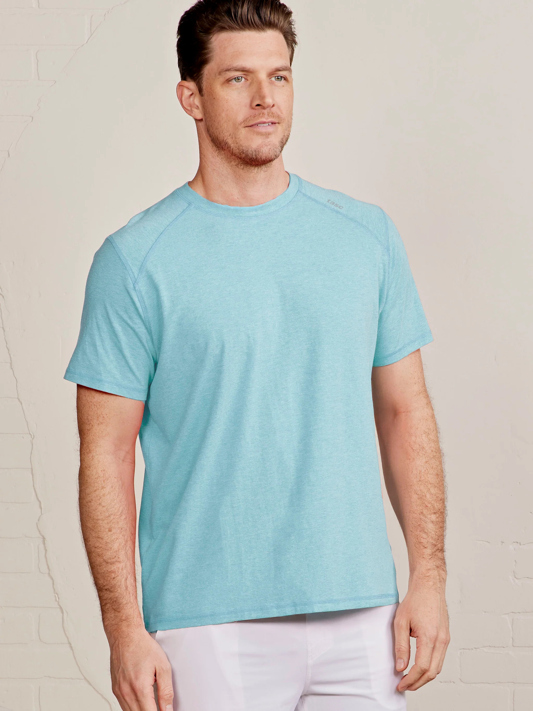 Carrollton Fitness T-Shirt Waterfall Heather | tasc Performance
