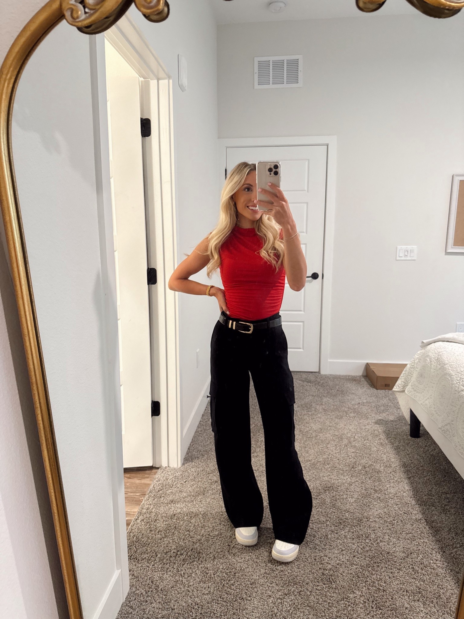 Trousers are Wilfred but no longer sold at Aritzia. Linked similar ones!

#LTKWorkwear #LTKStyleTip #LTKPetite