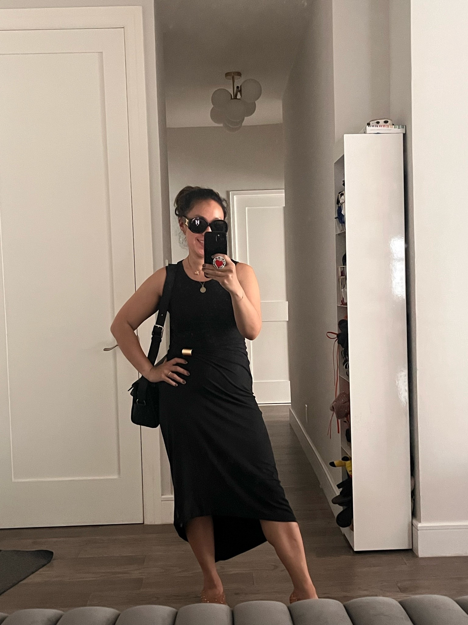 Easy jersey dress. I’m wearing an xs.

#LTKootd #LTKmomlife #LTKTravel
