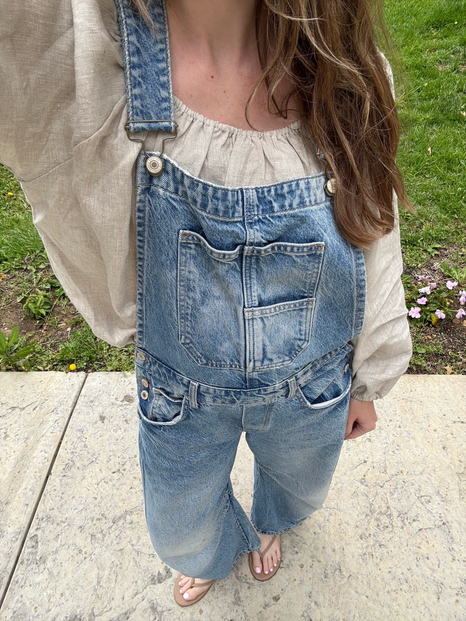 wearing a small in linen top, elastic neckline, can be worn like this or off the shoulder or both shoulders! So versatile and cute, comes in a few colors! Small in barrel overalls!

#LTKootd #LTKmomlife