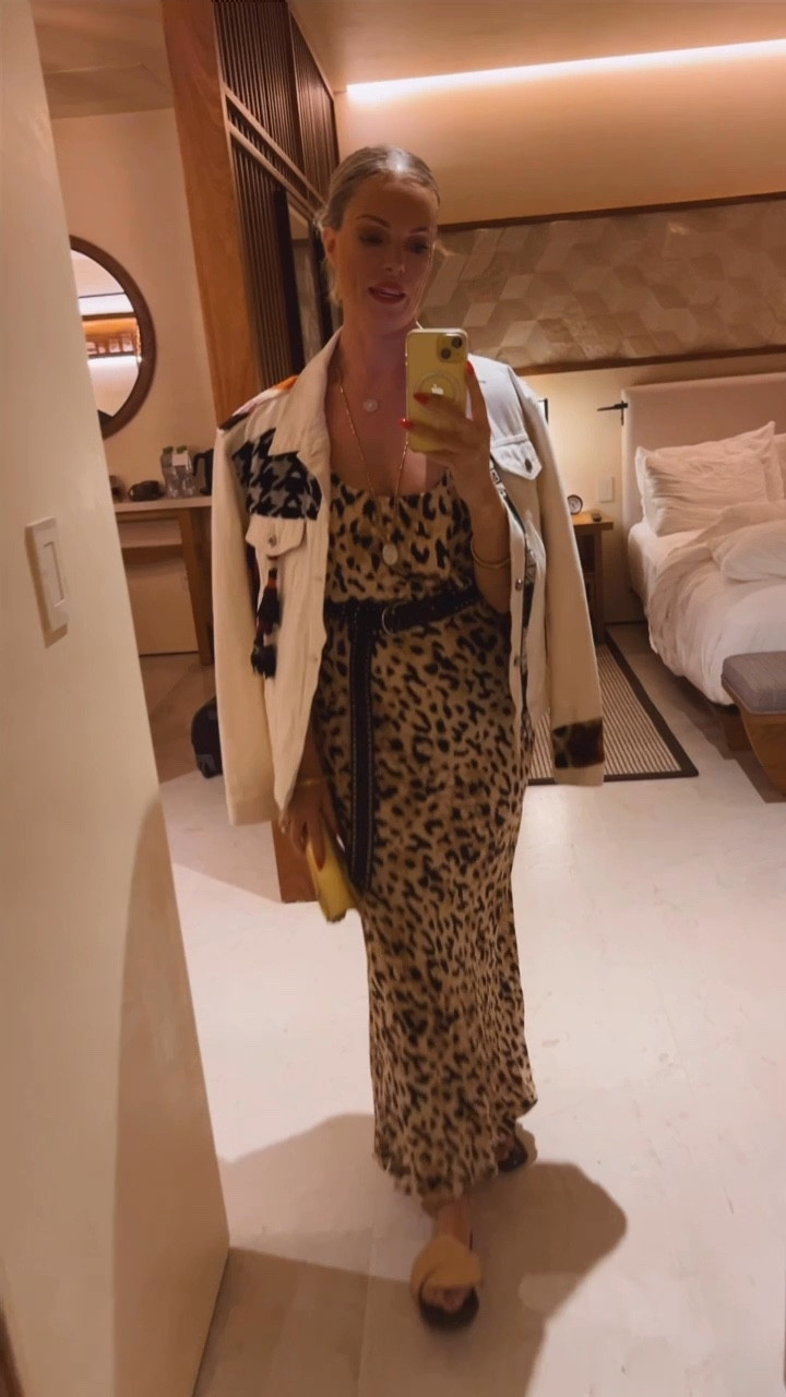Full look for Cabo night 1! 

#LTKVideo #LTKOver40 #LTKSaleAlert