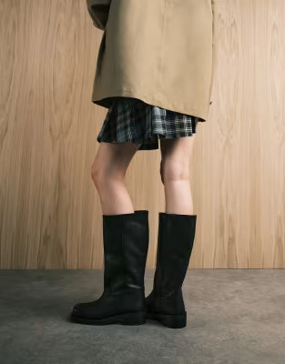 ASOS DESIGN Cynthia leather trucker pull on boots in black nubuck | ASOS (Global)