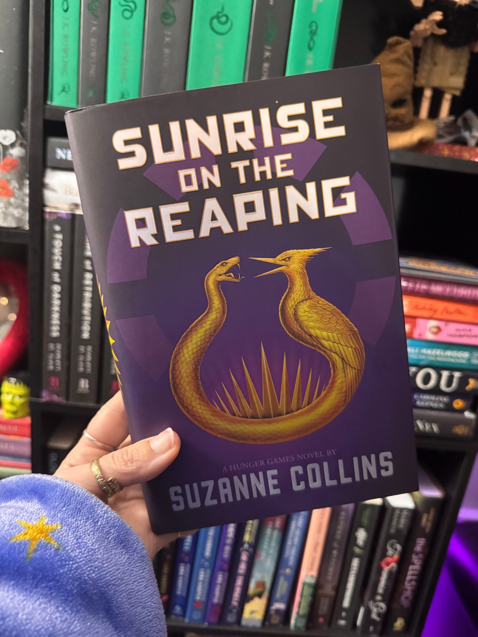 Currently reading 📖 

#LTKdayinmylife #LTKselfcare #LTKHome