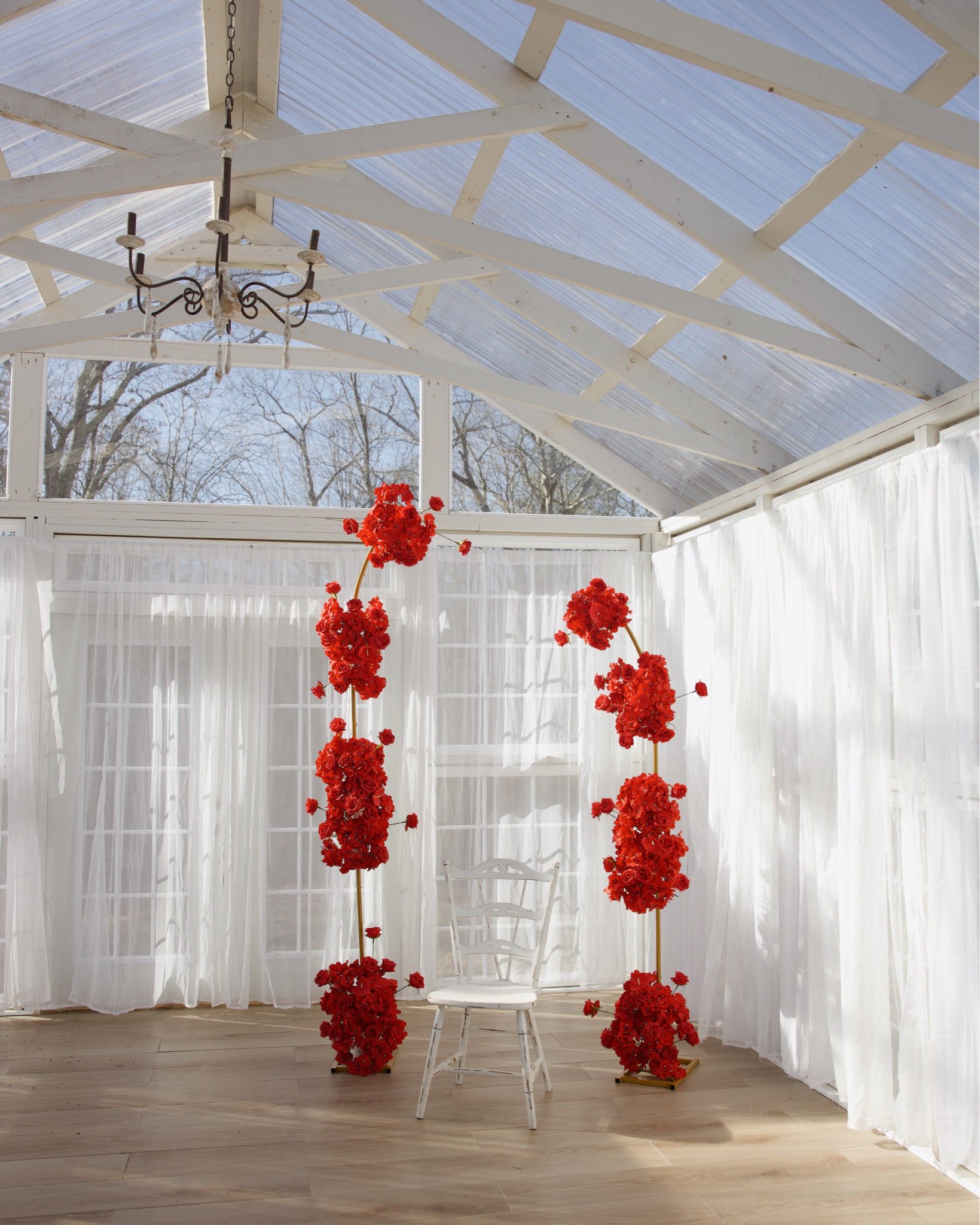 everything I used for the the valentines floral set!

100 red roses, long stems
104 red hydrangeas 
10 red lilys 
white pool noodles
white zip ties 


#LTKSeasonal