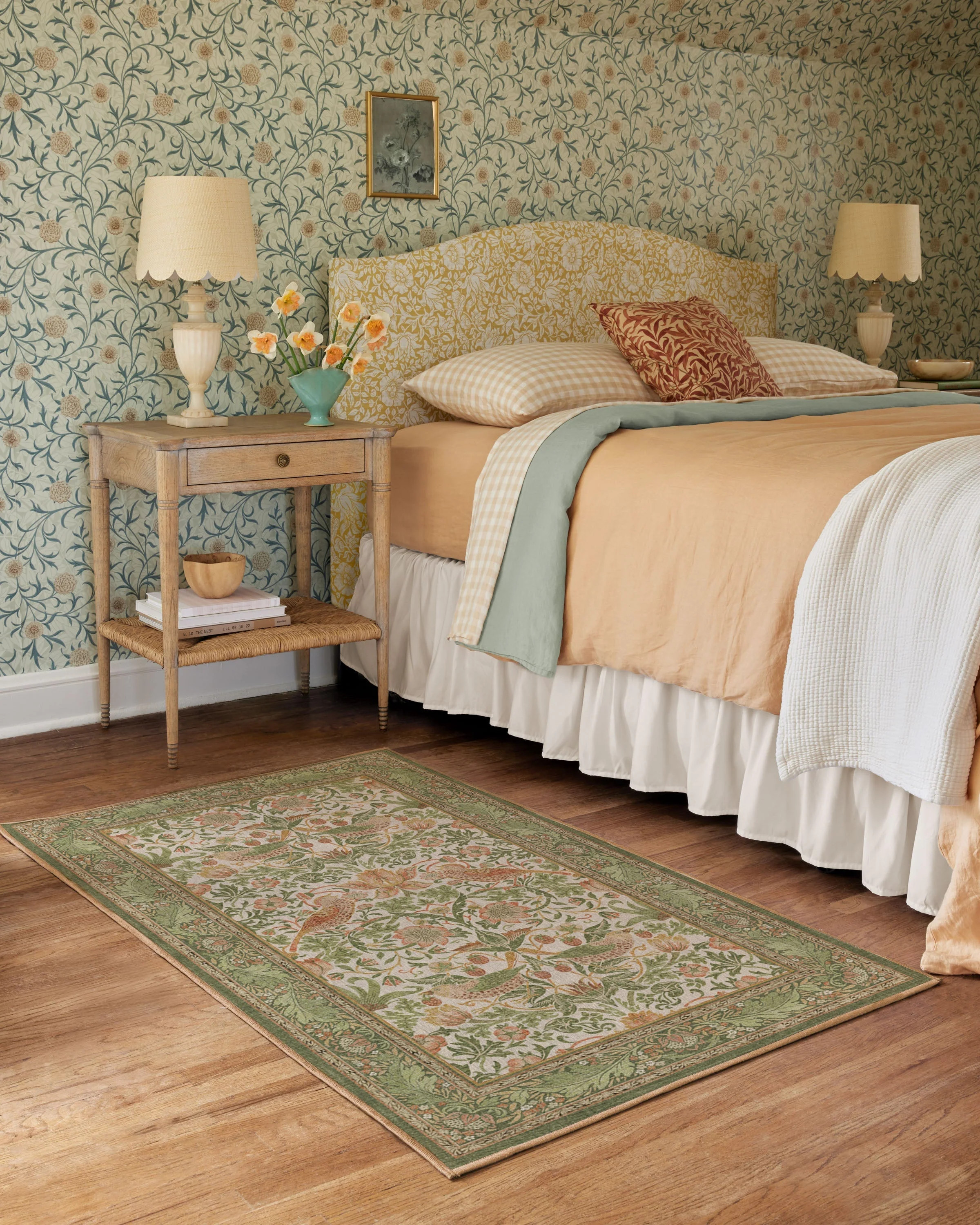 Strawberry Thief Sage & Rose Rug | Ruggable