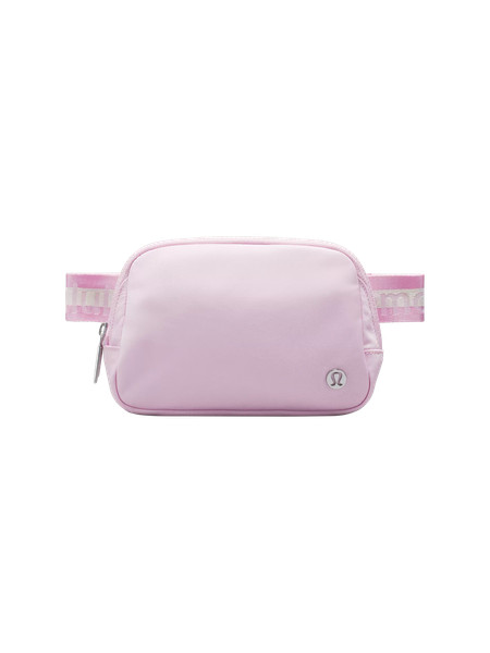 Everywhere Belt Bag 1L | Lululemon (US)