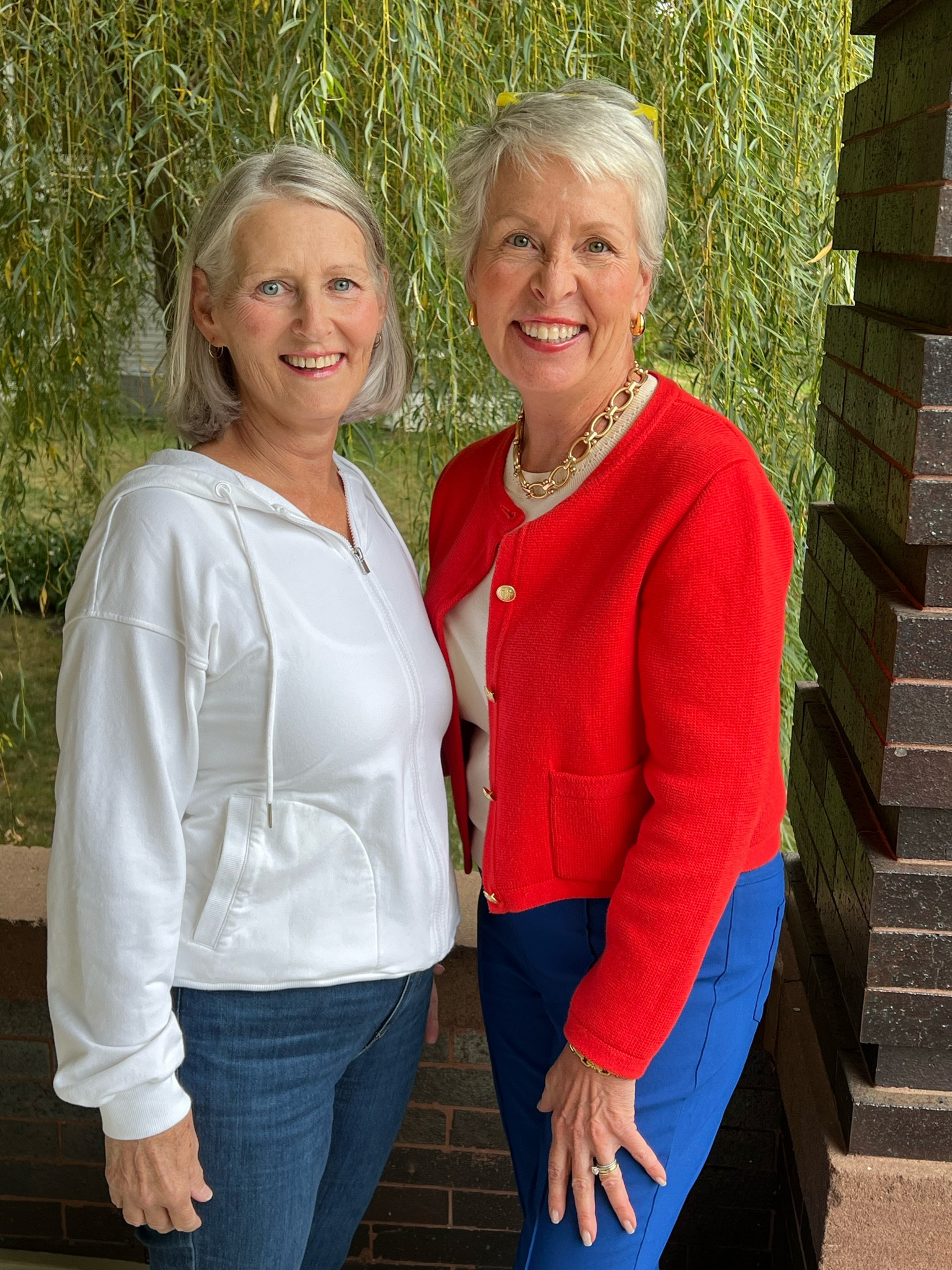 This sweet client drove 16 hours from Ontario to get her colors done with me. It is such an honor when people travel to my studio. 

Most of what I am wearing is old, but I have linked the exact items where I can. The sweater and pants are available on eBay and Poshmark in these exact colors!