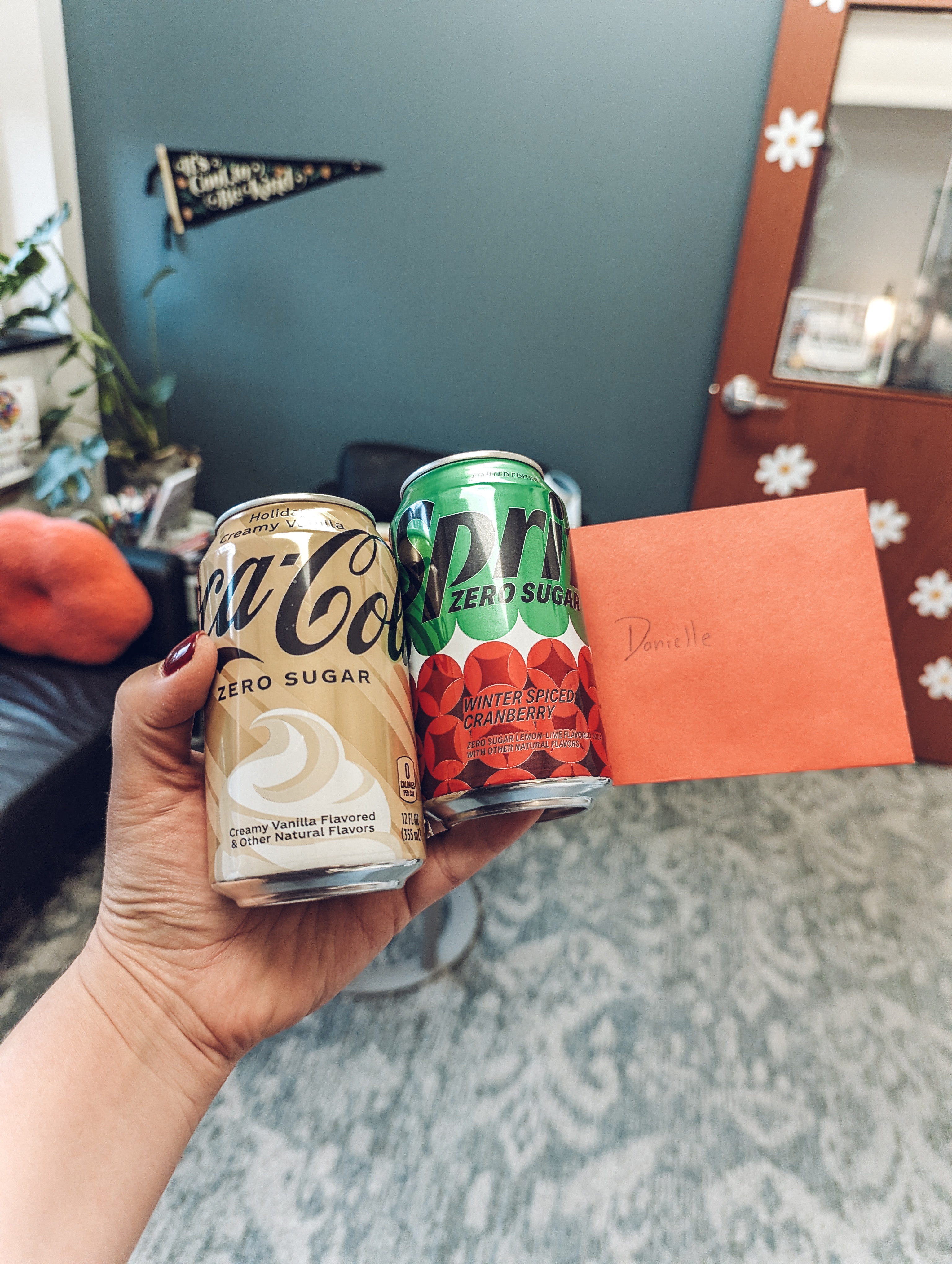 Festive Holiday Drinks to get you through the day... 

 #LTKHoliday #LTKselfcare #LTKfoodie