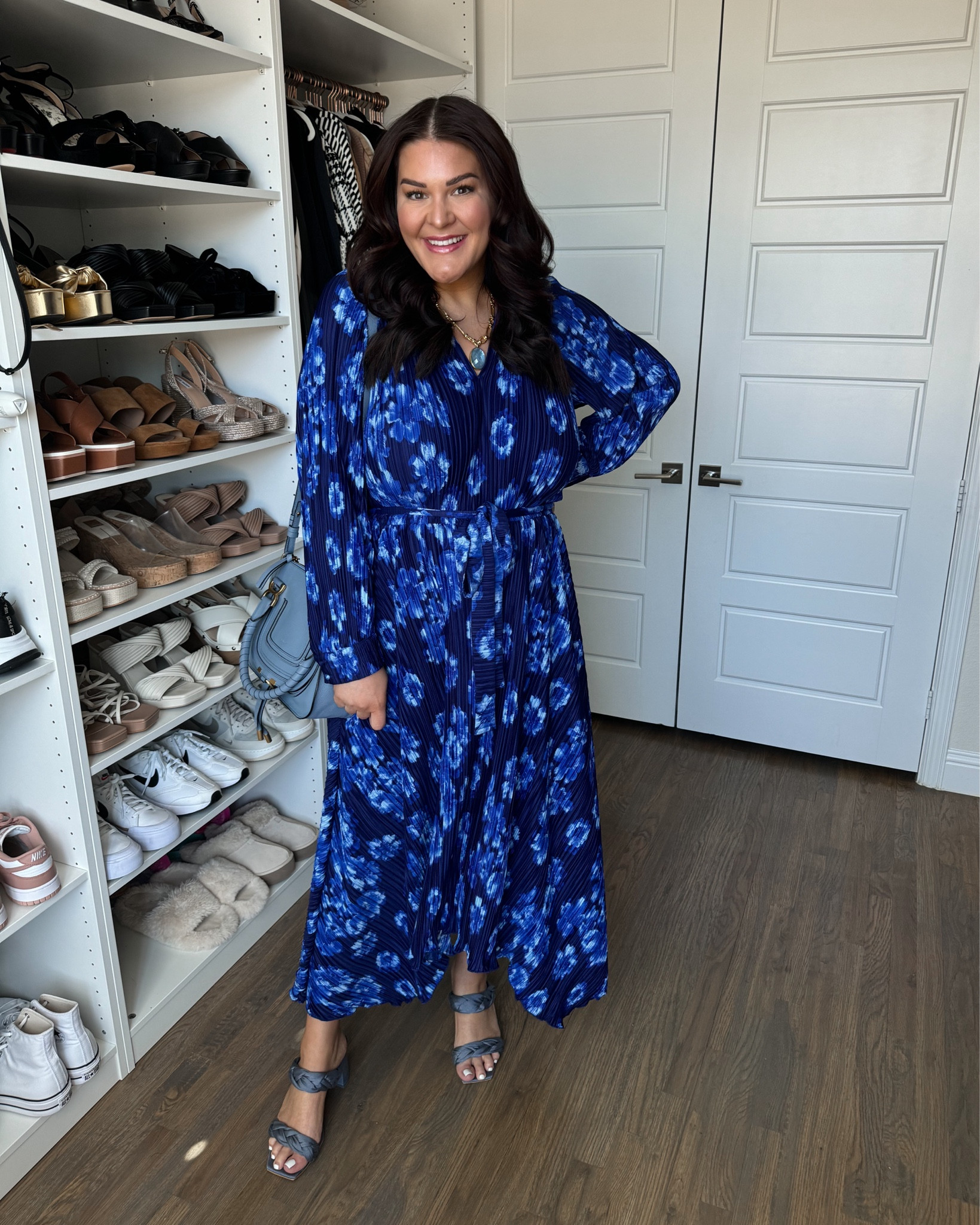 This bestselling dress is back in two color ways! Which one’s your favorite? 

#LTKstyletip #LTKfindsunder50 #LTKmidsize