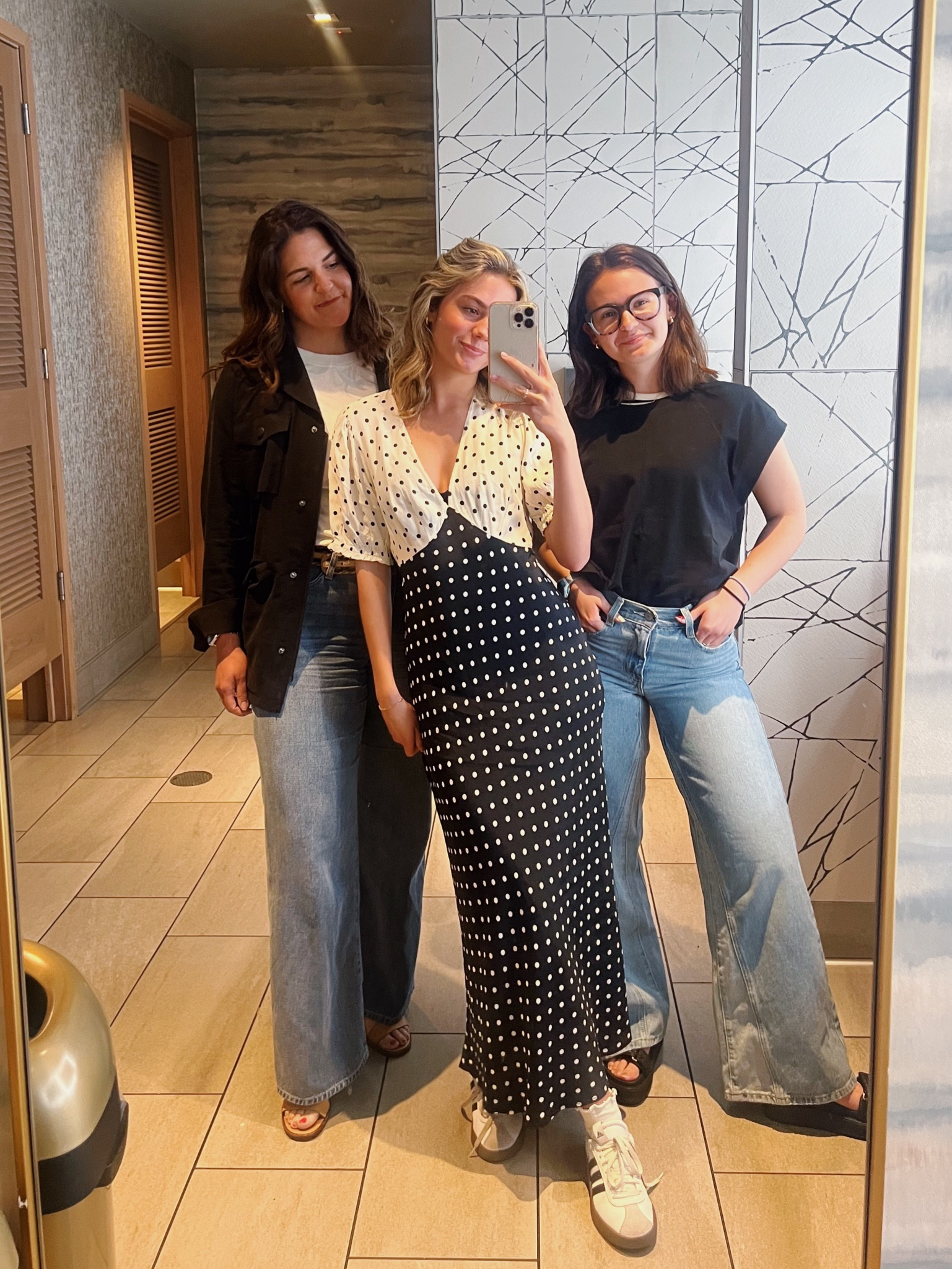 ALL 3 OUTFITS LINKED!! 
