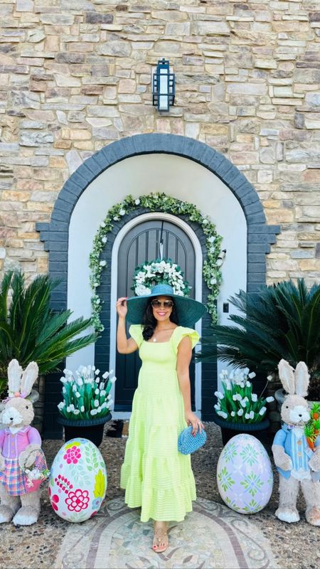 Spring Front Porch: step by step! Do the most and decorate your front porch with style this Easter!

#LTKSpringSale #LTKVideo #LTKhome