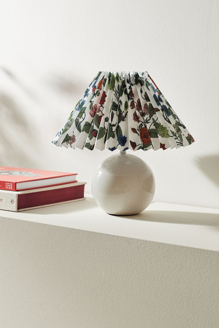 Pleated lamp shade - White/Floral - Home All | H&M GB | H&M (UK, MY, IN, SG, PH, TW, HK)