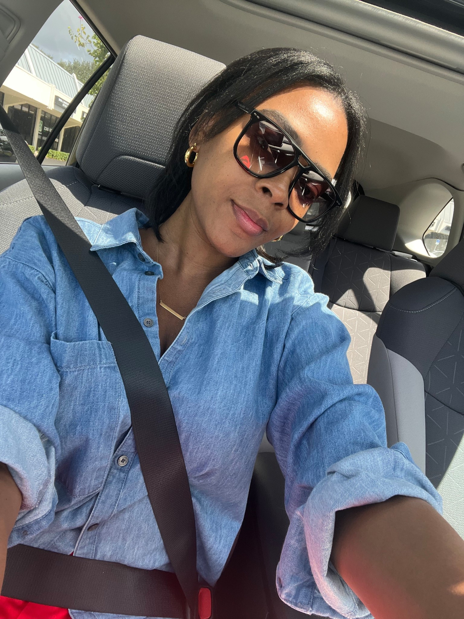 Laidback look 🖤 

#LTKGiftGuide #LTKTravel #LTKStyleTip