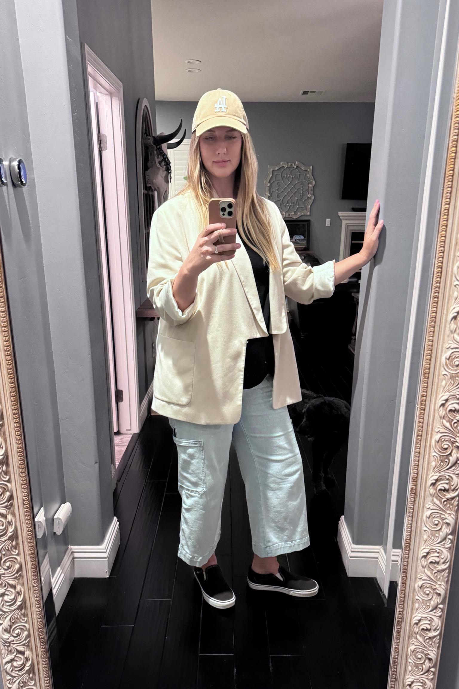 Install day but make it chic!

blazer | neutral outfit | business casual | LA Dodgers hat | baseball hat | Rent the Runway | sustainable fashion | plus size jeans

#LTKFindsUnder50 #LTKSaleAlert #LTKOver40