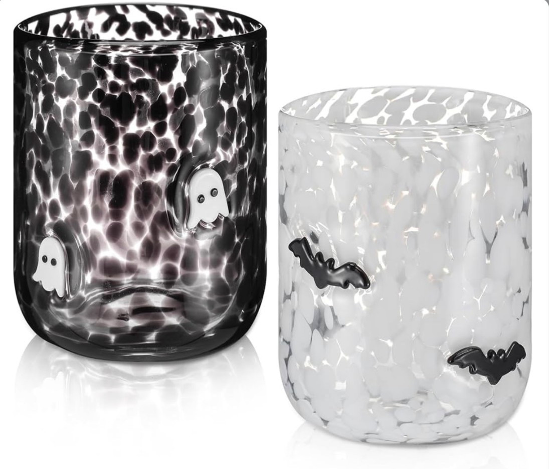 Couldn’t resist these halloween anthropologie dupe juice icon cups 🦇👻✨


Halloween-themed Glass Cup Set: you will receive two Halloween-themed glass cups—one with a white body adorned with a playful bat icon, and the other with a black body featuring a cute ghost icon, and they nicely match the fun Halloween atmosphere

#LTKFindsUnder50 #LTKHome #LTKSeasonal