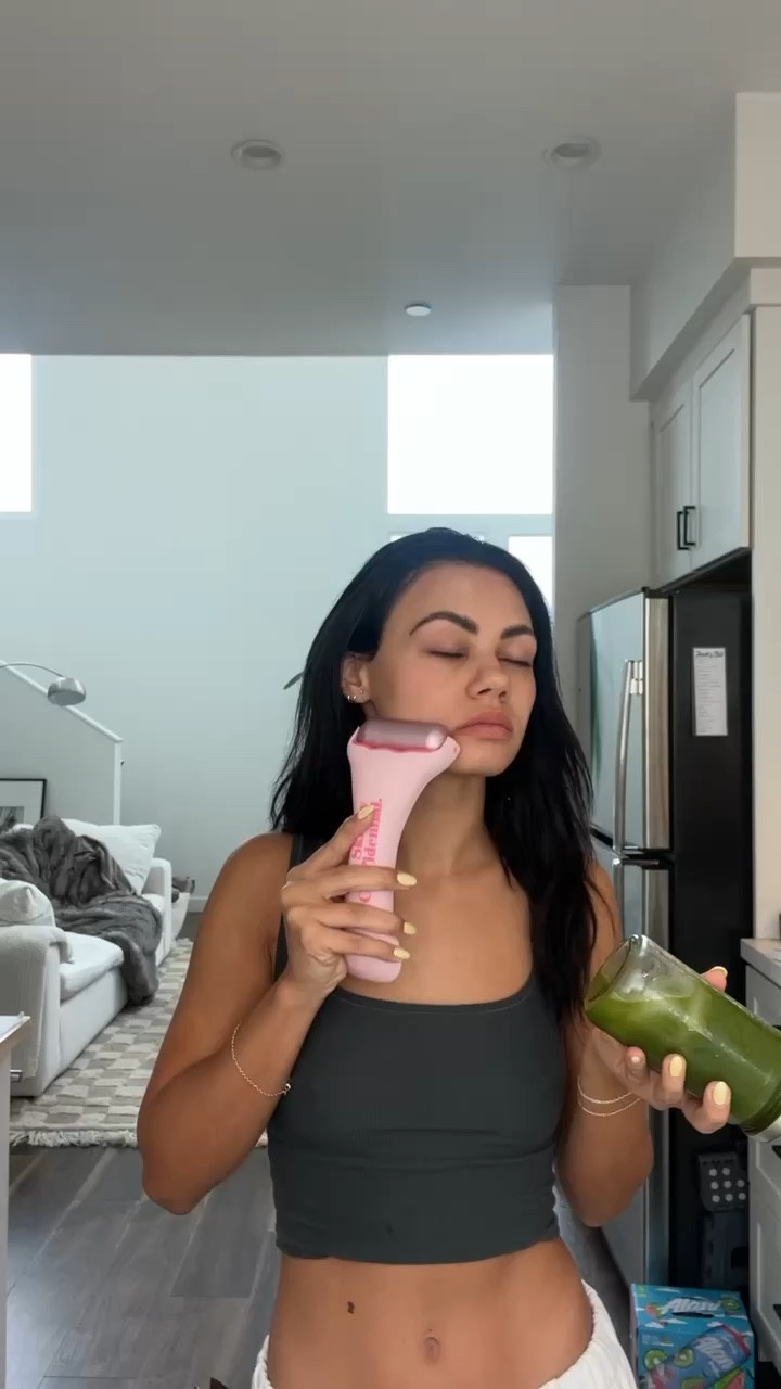 the skinny confidential hot mess ice rolled #iceroller #skinnyconfidential #skincare 

#LTKfit #LTKunder100 #LTKbeauty