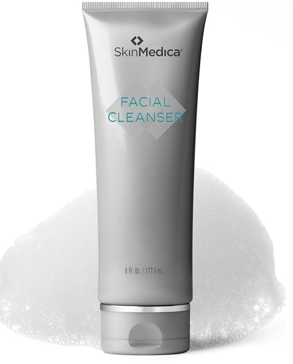 New face wash!!! Trying this one out because the great reviews are through the roof! A friend said this is the reason they don’t break out so here’s a try

#LTKfindsunder50 #LTKbeauty #LTKU