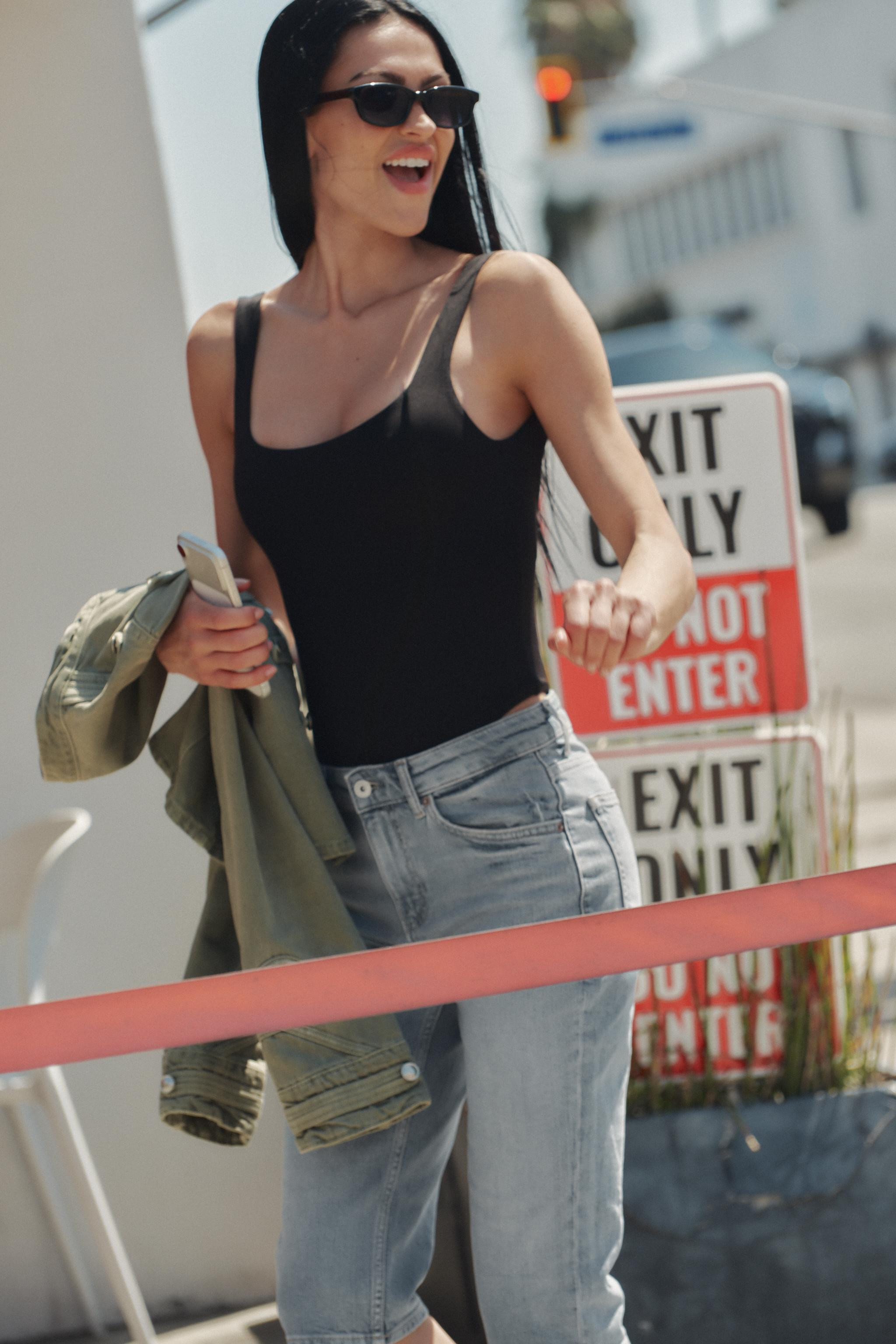 SQUARE NECK STRETCH BODYSUIT | Zara US