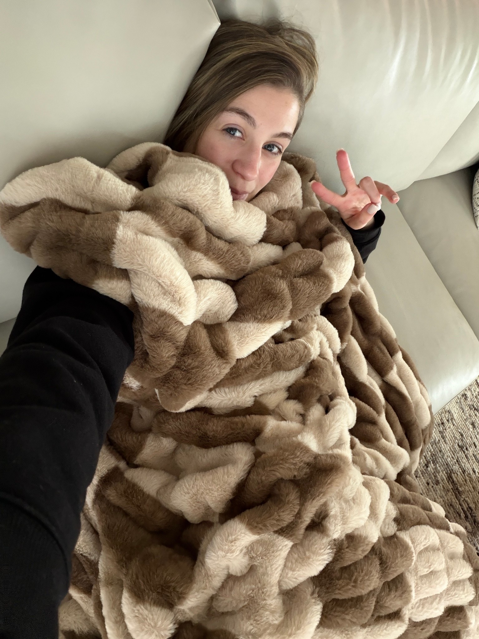 Lola blanket