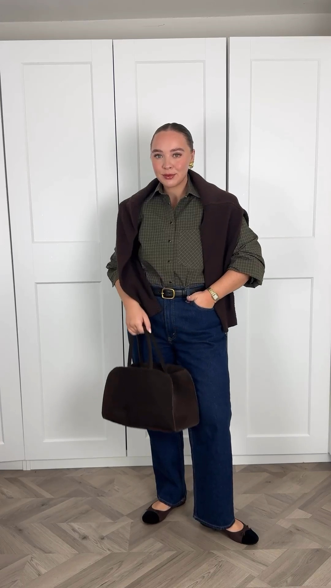 how I’m styling a checked shirt today - I’ve linked all my favourites on the high street including a different colour version of this one! I wear a medium in this it’s really over sized 

#LTKmidsize #LTKautumn #LTKjeans