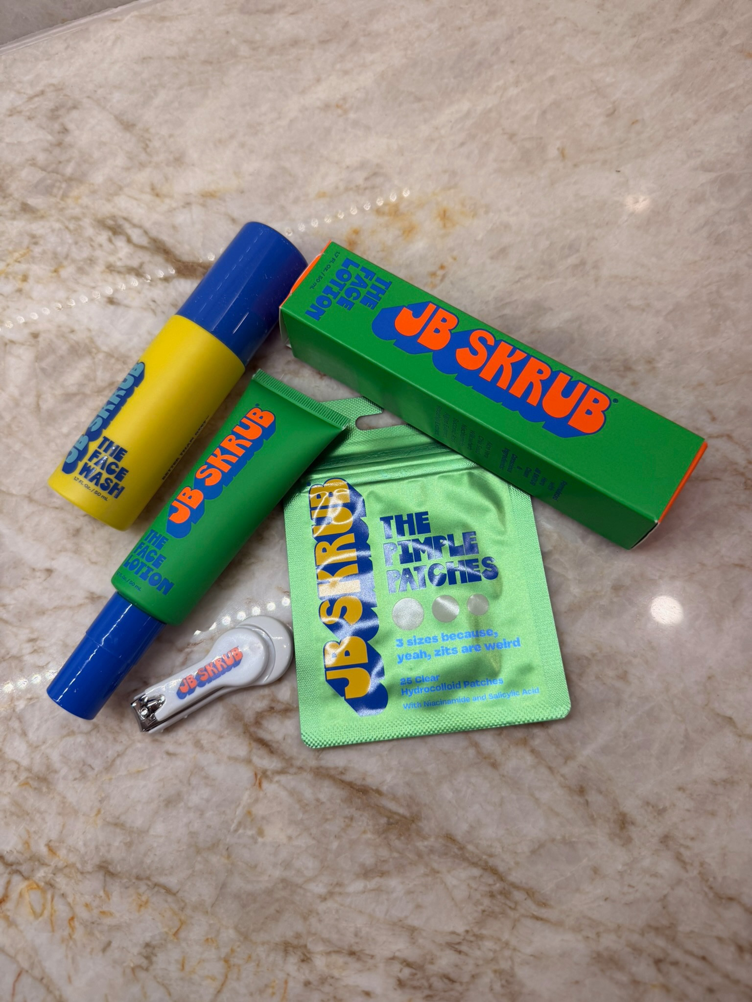 Our fav kids skincare! Our kids have the full kit - great for teens 💙💛💚