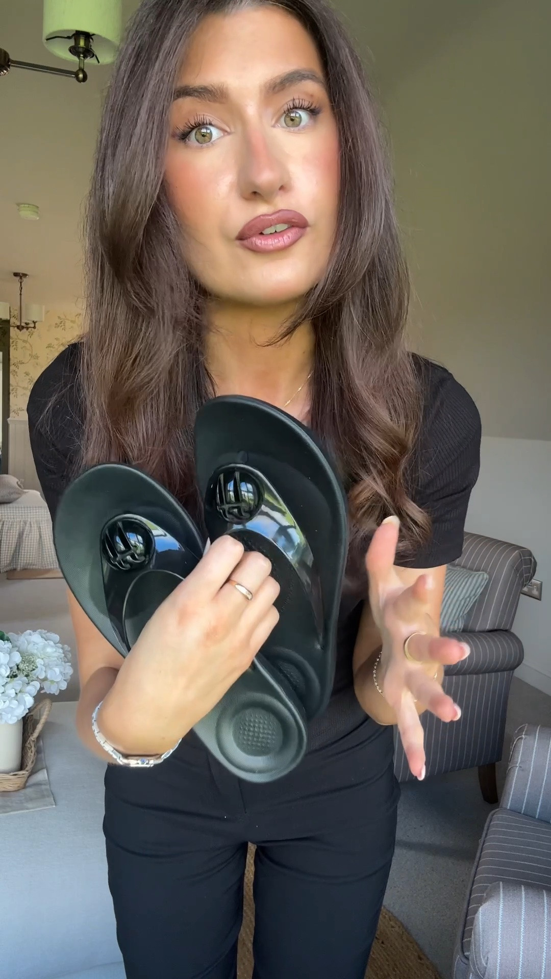 The comfiest flip flops!!!

#LTKuk #LTKsummer #LTKunboxing