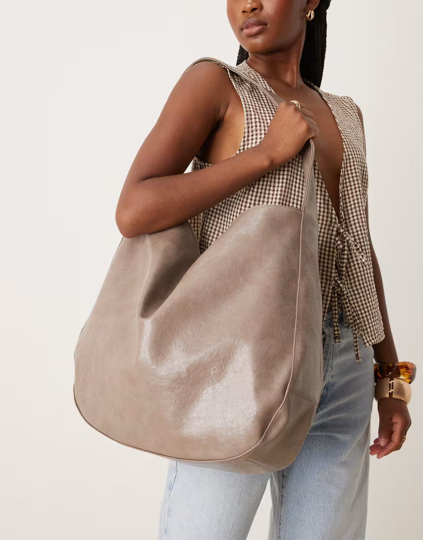ASOS DESIGN – U-förmige Tragetasche in Grau-Keine Farbe | ASOS (Global)