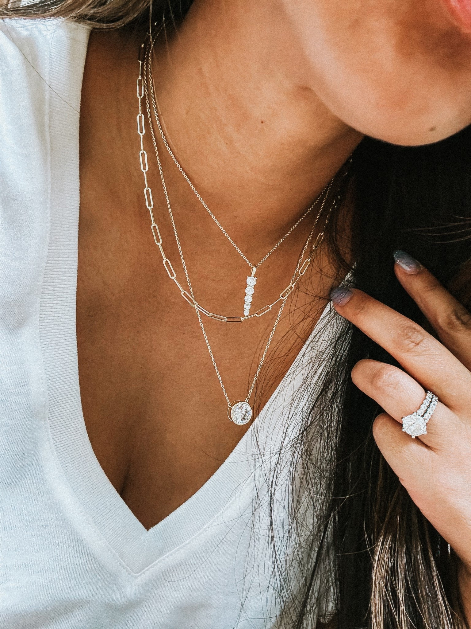 Nothing like a white tee and a stack! ✌🏽

MM Jewelry use code MRSMARIASHELTON
SKIMS Buy 2 Get 1 Free tees

#LTKStyleTip #LTKBeauty #LTKSaleAlert