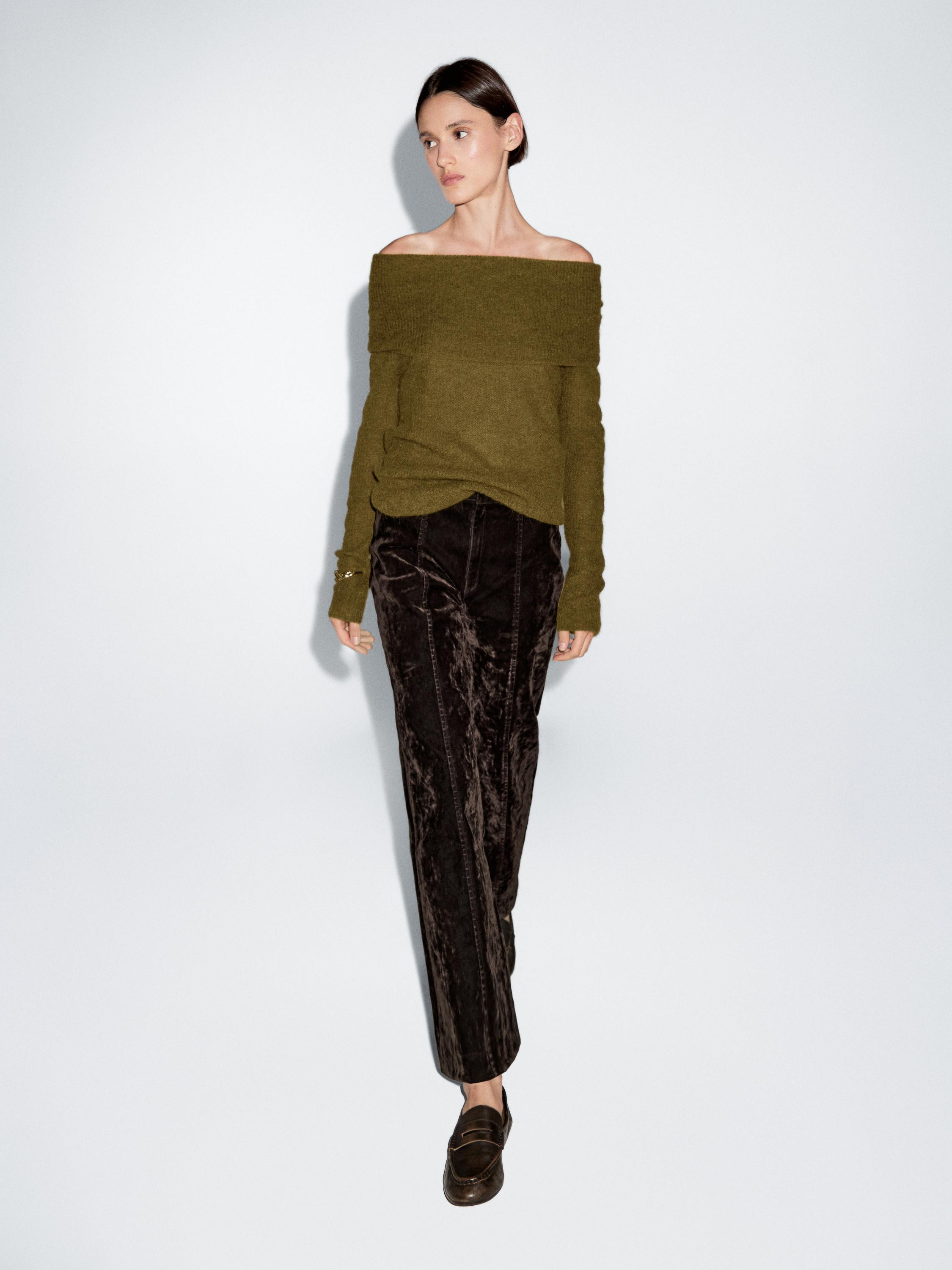 Off-the-shoulder knit sweater | Massimo Dutti UK