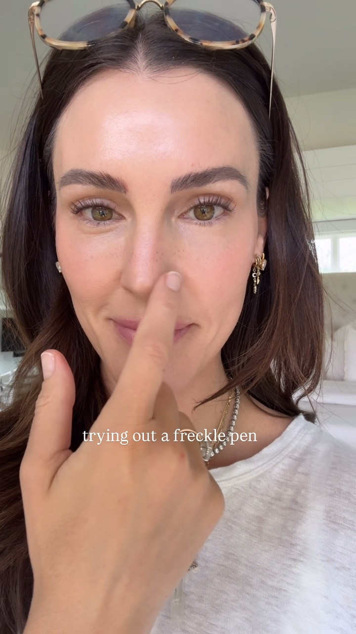 Loving the new freckle pen from @Tarte 🙆🏻‍♀️

#LTKBeauty