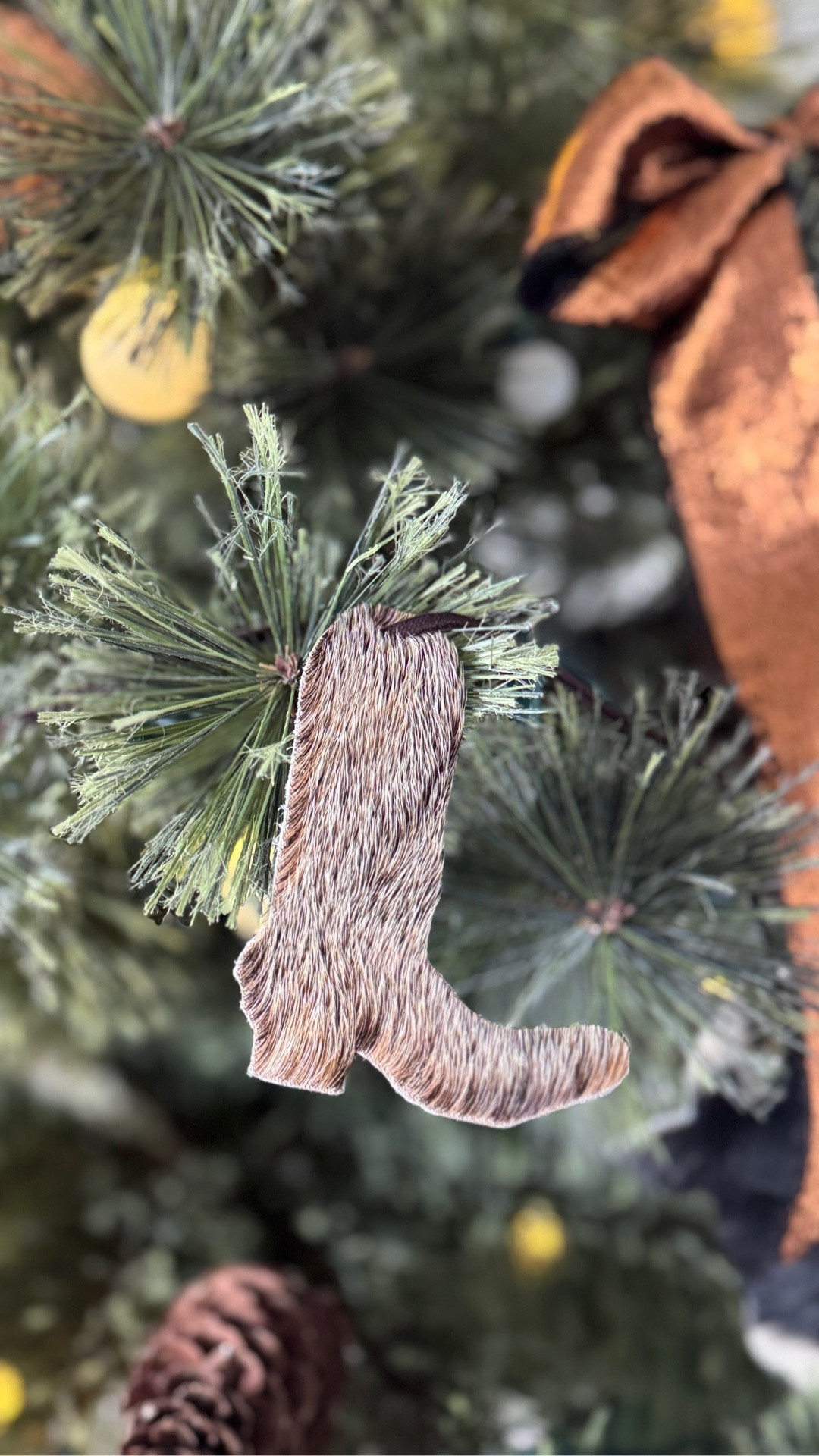 Two really pretty tree skirt options for our western Christmas tree! Which would you choose?!?

Christmas Decor #countrychristmas #westernvibes #holidaydecor #westernchristmas

#LTKSeasonal #LTKHome #LTKHoliday