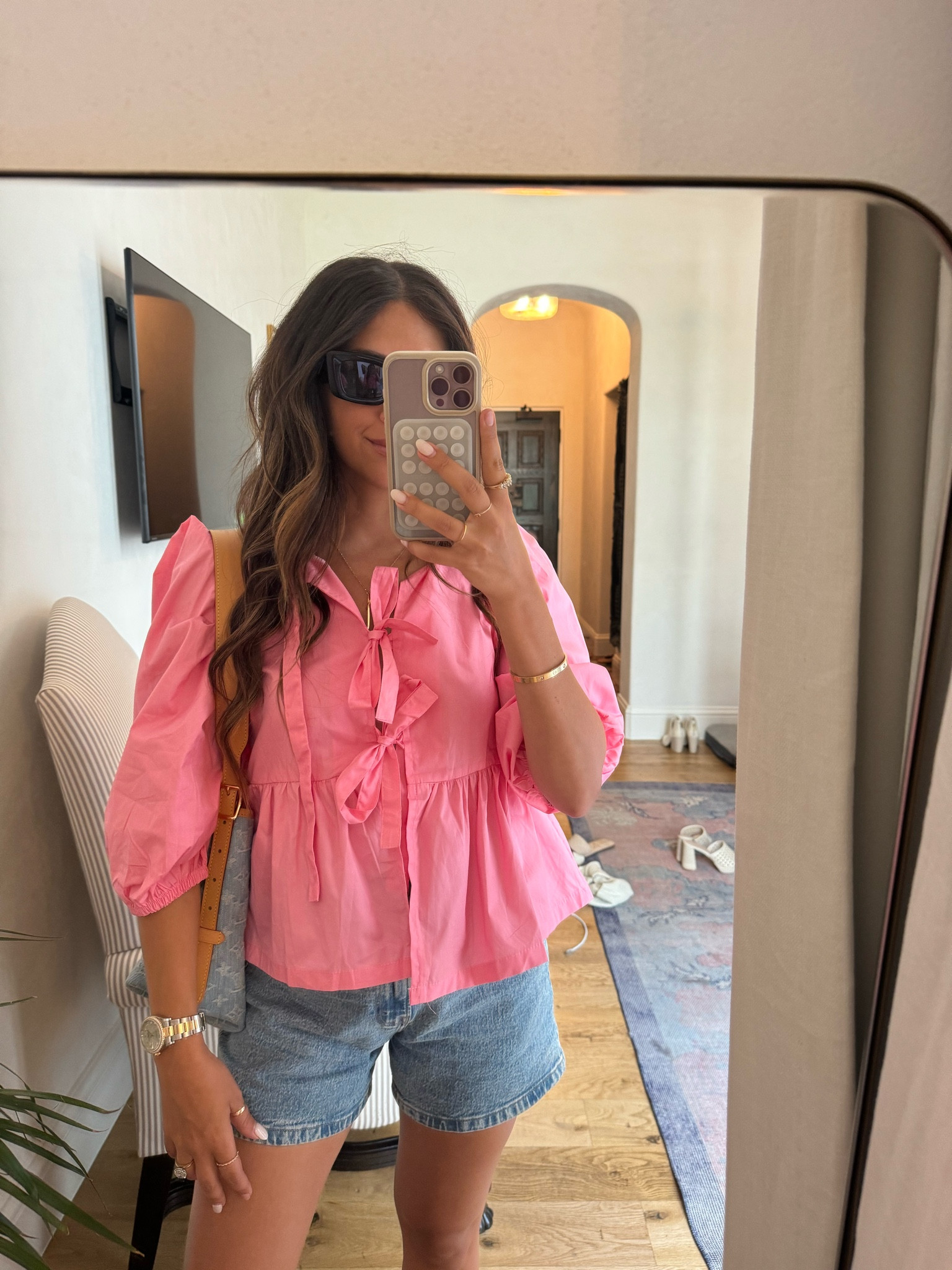 My shorts on sale @abercrombie + my stackable code: blameitondede 

Dressupbuttercup.com
#dressupbuttercup 

#LTKSaleAlert #LTKFindsUnder50 #LTKStyleTip