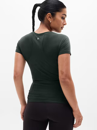 Momentum Seamless Tee | Athleta