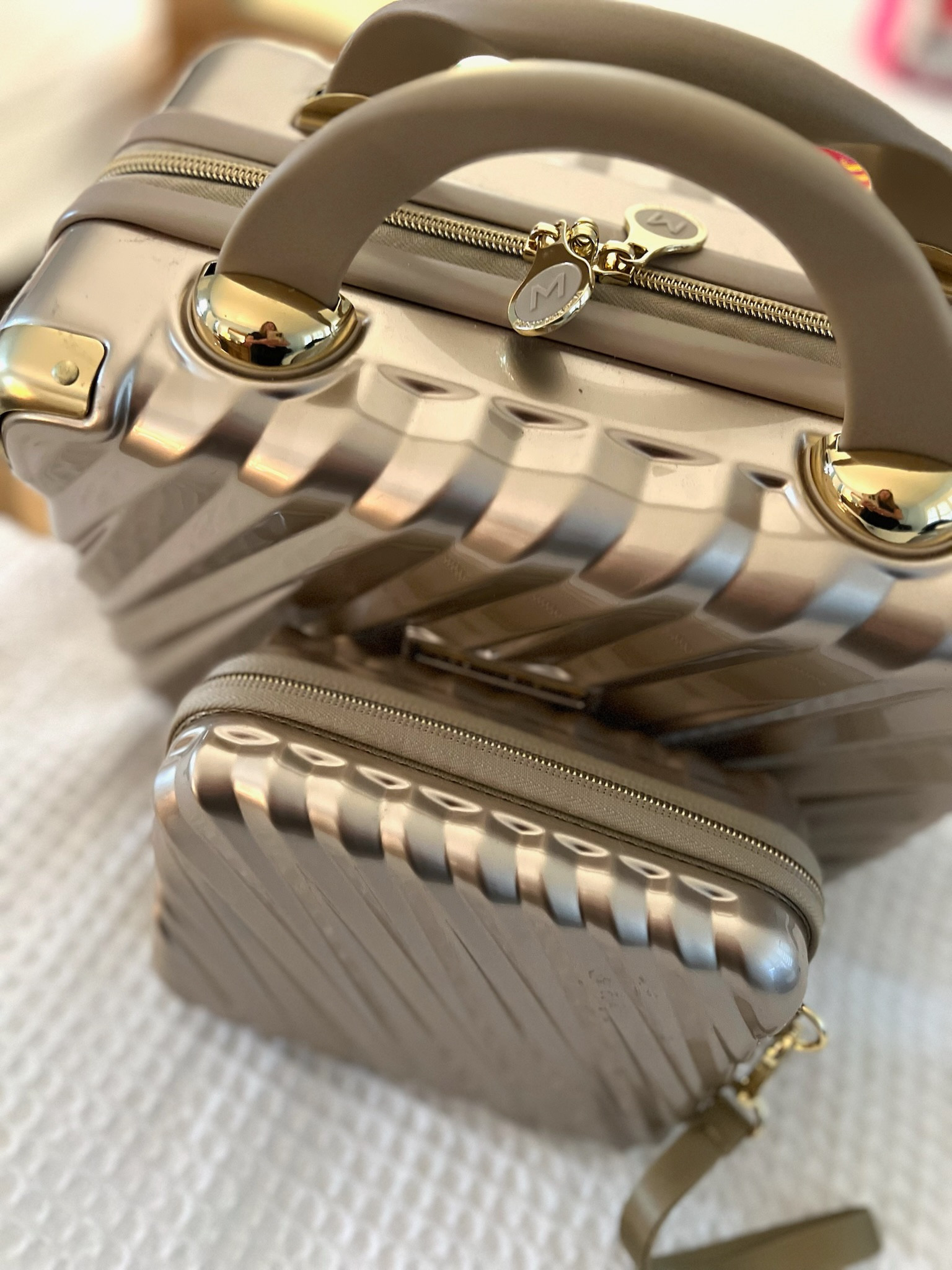 The best toiletries organizer I’ve found and it works with my adhd brain!!!


Beauty essentials, skincare routine, organizer, toiletries organizer, beauty favorites, must haves, travel organizer 

#LTKBeauty #LTKTravel