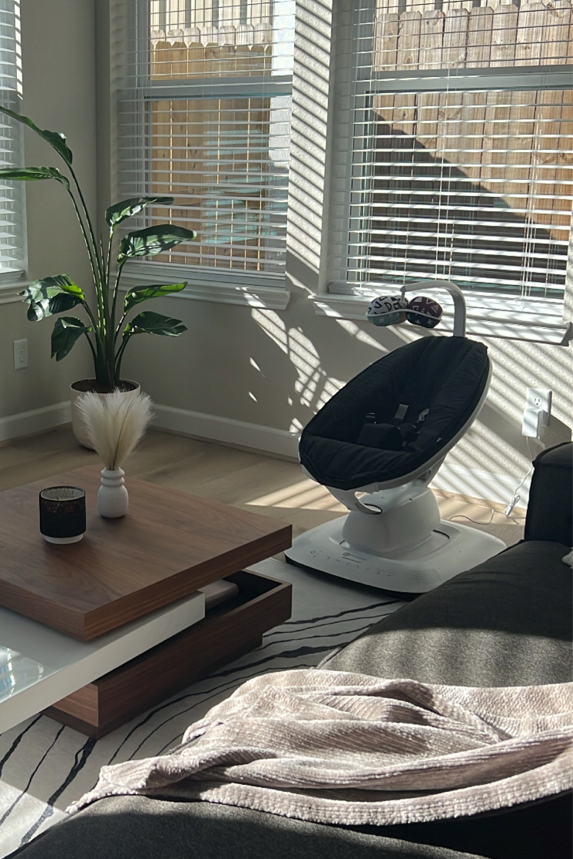 4moms mamaroo swing 🥹 

#LTKbaby #LTKhome #LTKkids