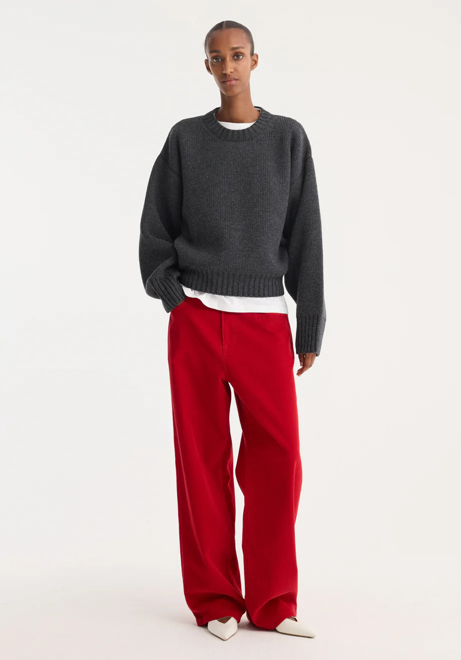 relaxed corduroy trousers | rosso | Rohe