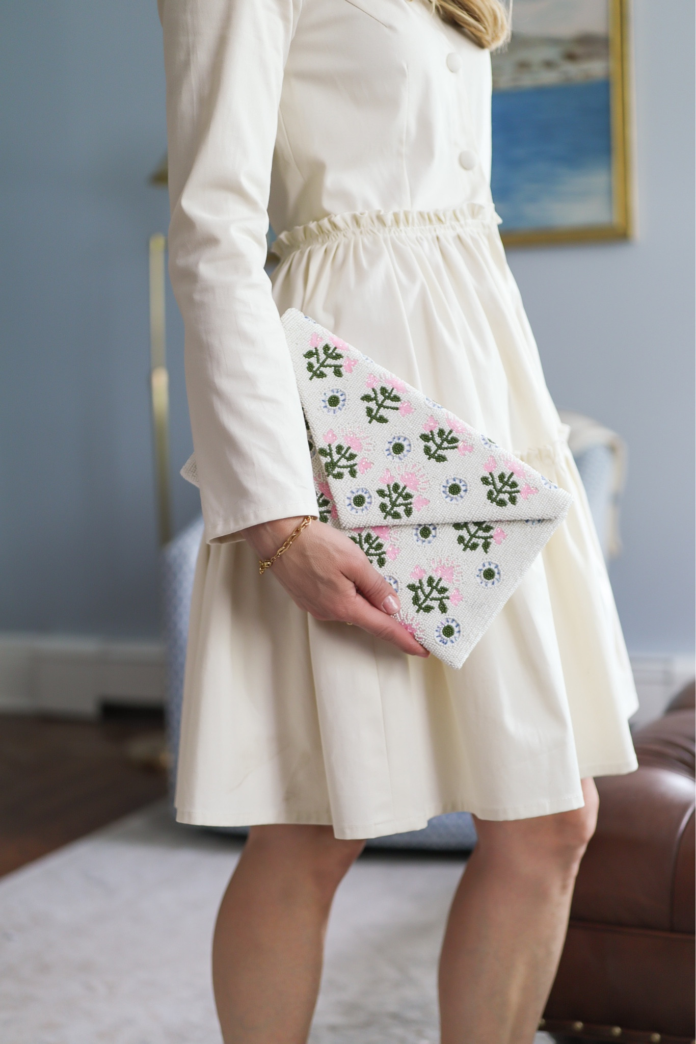 A beaded clutch to top off your look! 


#LTKitbag #LTKstyletip #LTKSeasonal