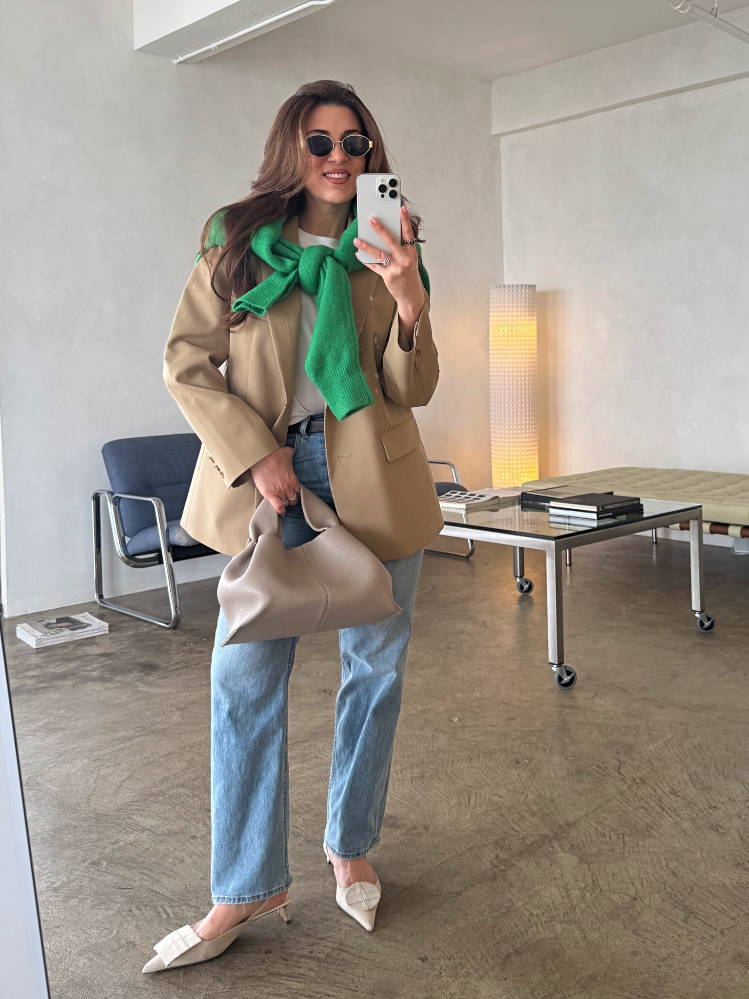 A classic spring outfit with a pop of color. 

Spring fashion, Easter outfit, blazer, workwear 

#LTKStyleTip #LTKShoeCrush #LTKSeasonal